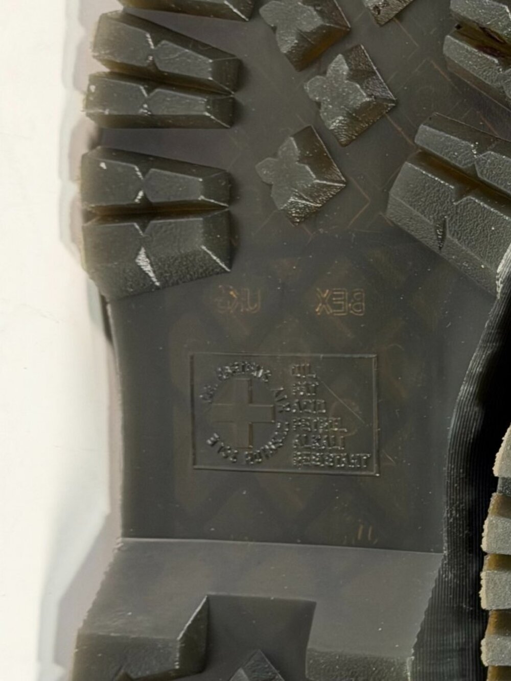 Women's Size 8 Dr Martens Sinclair Boots - Picture 14 of 16